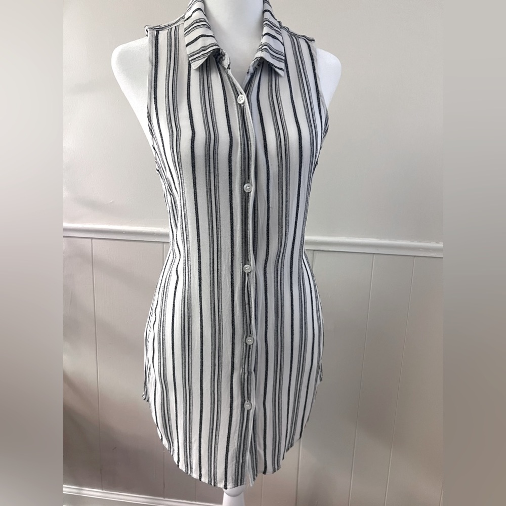 Bcbgeneration Button Down Top With Lace Up Detail… - image 1